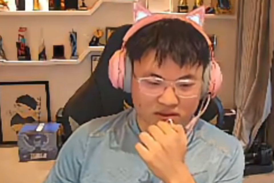 包含Uzi新星高光表现表现惊艳，阿森纳未来可期！的词条