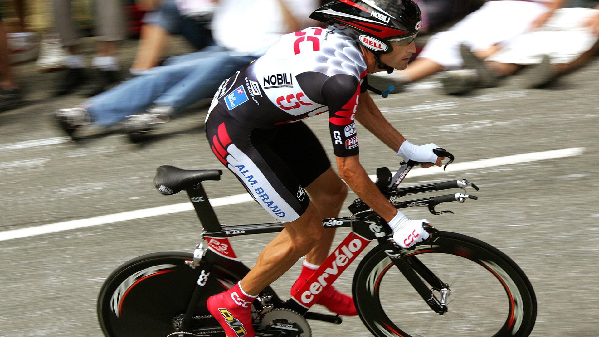 东契奇巅峰对决，Uzi与80激战SKT分钟，突破纪录胜负难料！